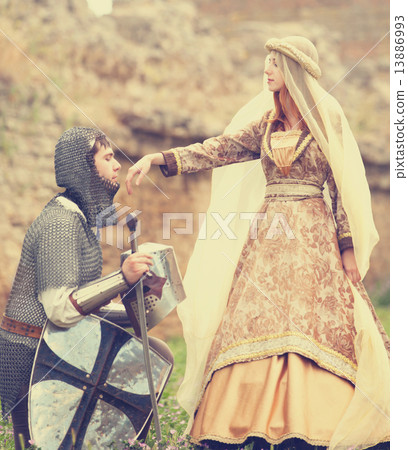 Knight and medieval lady at outdoor 13886993