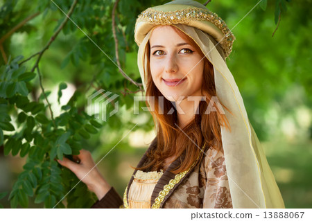 Medieval lady at outdoor. 13888067