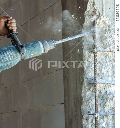 Concrete structure deteriorated and cracked by corroded rebars. Intervention functional restoration Concrete structure deteriorated and cracked by corroded rebars. Intervention functional restoration 13889308