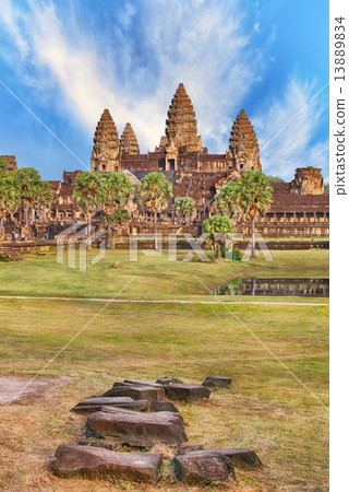 Angkor Wat temple, Siem Reap, Cambodia Angkor Wat temple, Siem Reap, Cambodia 13889834