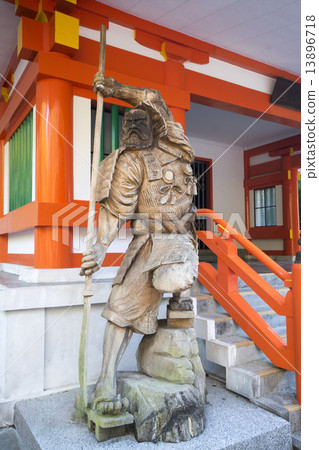 Shingu Kumano Hayatake Taisha 13896718