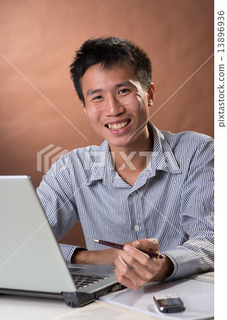 Successful business man Successful business man 13896936