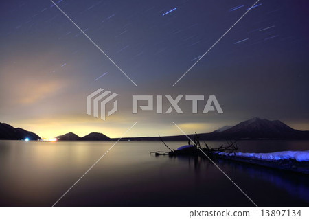 Lake Shikotsu under the starry sky Lake Shikotsu under the starry sky 13897134