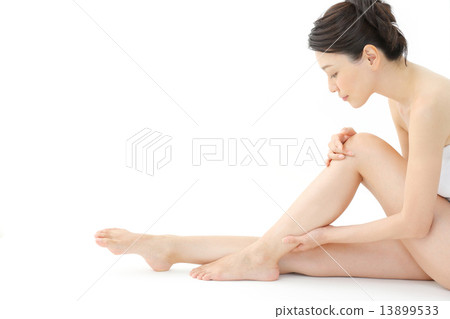 Foot · young lady Foot · young lady 13899533