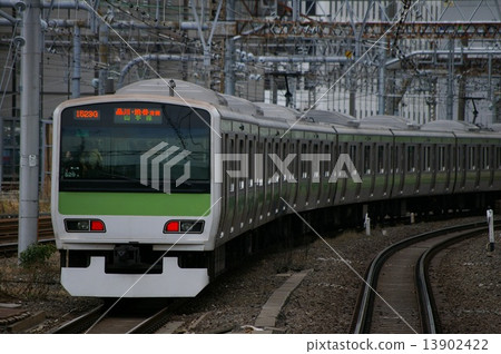 E231系列山手線 13902422