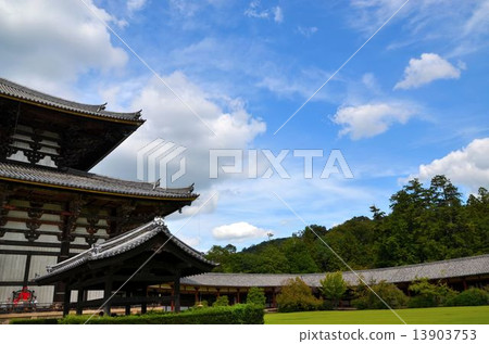 Todaiji Temple of Great Buddha (national treasure) Todaiji Temple of Great Buddha (national treasure) 13903753