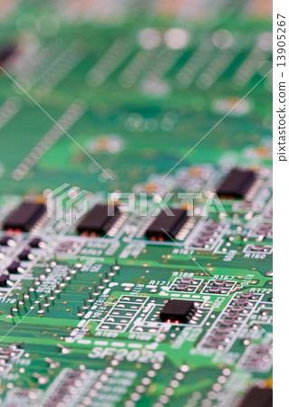 electronic circuit 13905267