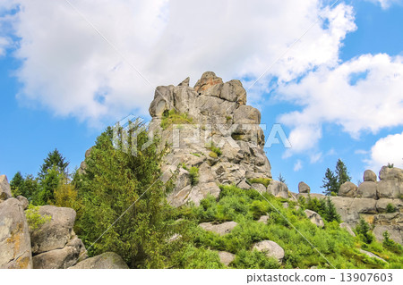 Mountain - fortress in the historical and cultural reserve "Tust Mountain - fortress in the historical and cultural reserve "Tust 13907603