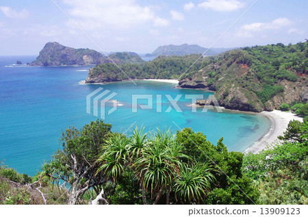 Nakayama Pass（Chichijima）的風景 13909123