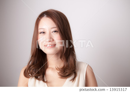 coiffure, hairdo, shoulder-length hair 13915317