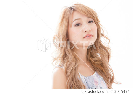 wavy hair, coiffure, hairdo 13915455