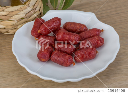 Mini salami 13916406
