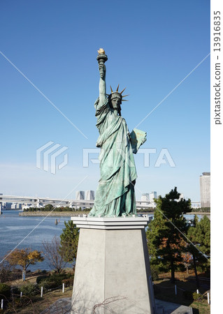 Odaiba Statue of Liberty Odaiba Statue of Liberty 13916835