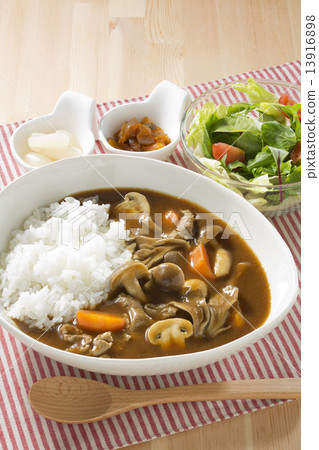 Curry and rice Curry and rice 13916898