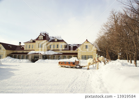 Village of Hokkaido cultivation 13919584