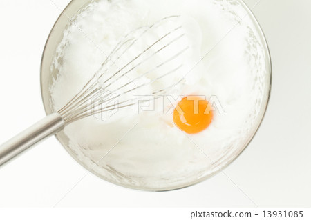 meringue 13931085