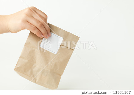 paper bag 13931107