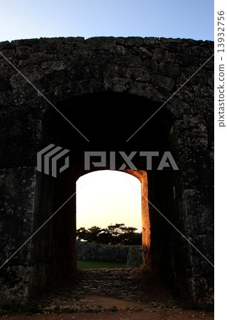 Zakkuri castle ruins 13932756