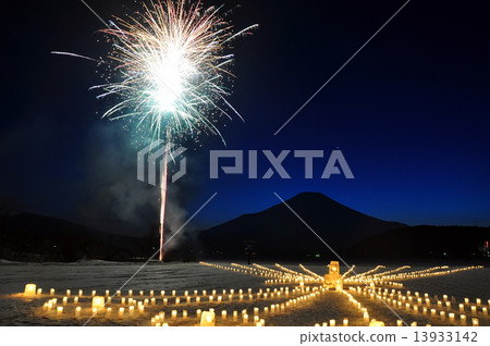 Mount Fuji and winter fireworks from Yamanakako 13933142