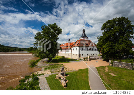 Castle in Dobrichovice 13934882