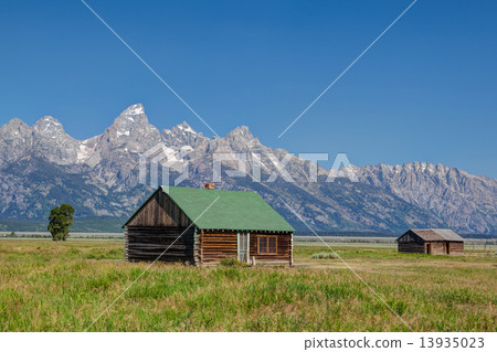 On the iconic John Moulton farm 13935023