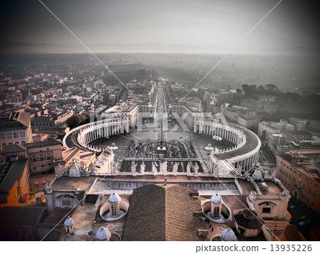 St. Peter's Square St. Peter's Square 13935226