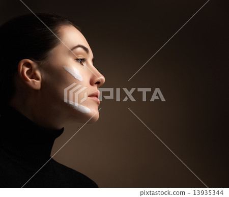 healthy face 13935344