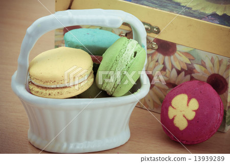 Macarons set with vintage pictures style or sweet pictures style. Macarons set with vintage pictures style or sweet pictures style. 13939289