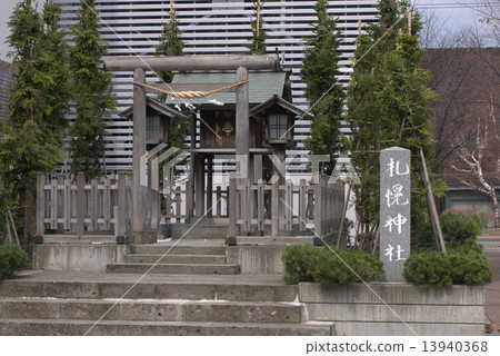Small Sapporo Shrine 13940368
