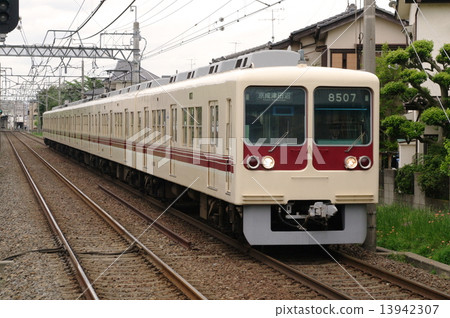 Shin-Keisei Electric Railway Type 8000 13942307