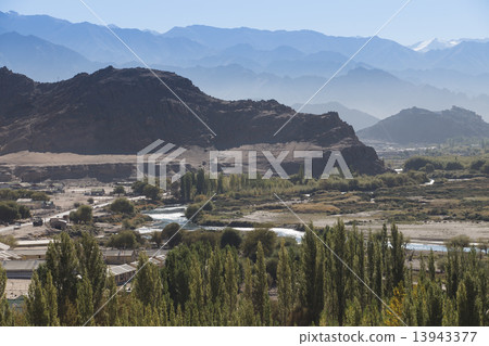 Landscape view of Leh Ladakh, Northern India. 13943377