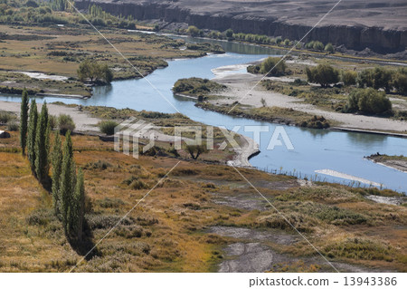 Landscape view of Leh Ladakh, Northern India. 13943386