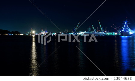 Yokosuka Port US Navy Aegis Vessel Lassen Destroyer-LASSEN missile destroyer night view Yokosuka Port US Navy Aegis Vessel Lassen Destroyer-LASSEN missile destroyer night view 13944688