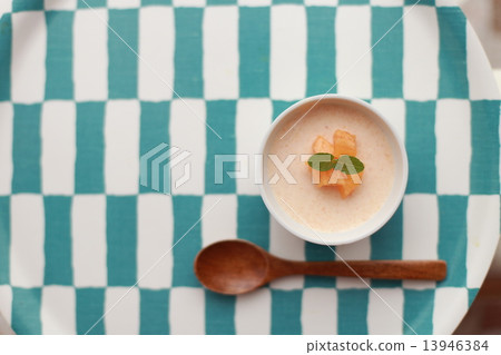 Persimmon mousse 13946384