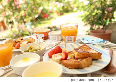 Morning French toast Morning French toast 13946397