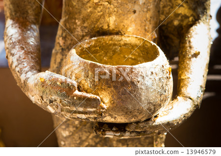 close up Buddha statue gilded in the measure 13946579