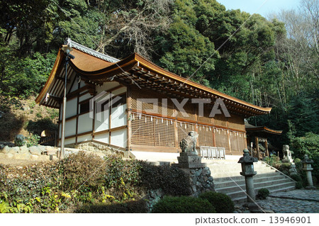 國寶:宇治神社大殿 國寶:宇治神社大殿 13946901