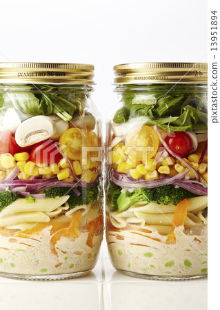  Jar salad 13951894