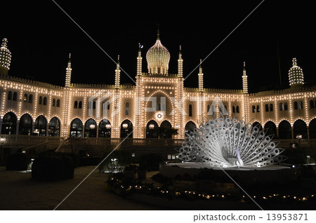 Tivoli Gardens 2 13953871