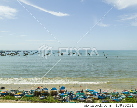 Sea of Muinee, Vietnam 13956231