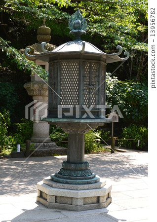 Copper lantern (Takahata Fudosumi (Kanemura) / Takahata, Tokyo Metropolitan Government) Copper lantern (Takahata Fudosumi (Kanemura) / Takahata, Tokyo Metropolitan Government) 13956782