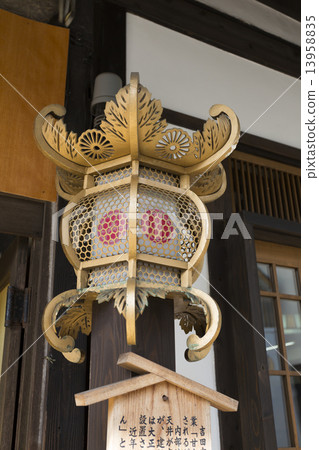Yamaga lantern 13958835
