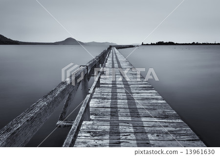 Minimalist of jetty at Lake Taupo, New Zealand 13961630
