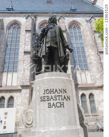 Neues Bach Denkmal 13963529