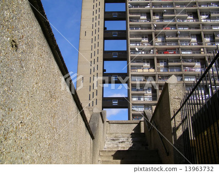 Trellick Tower Trellick Tower 13963732