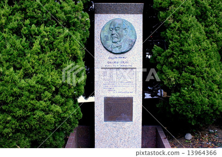 Visit Kamakura station where Kamakura sightseeing point of departure 13964366