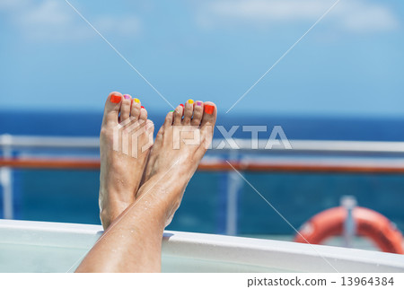 cruise vacation cruise vacation 13964384
