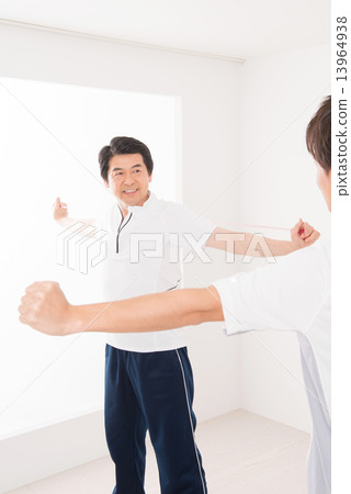 Senior couple image 13964938