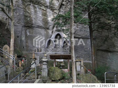 Shikoku Shrine Plant No. 71 Buddhist temple "Yaidanji" Amida Sanshin Buddha Buddha Buddha 13965738