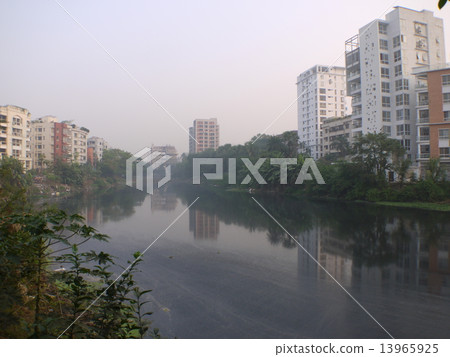 博納尼湖 13965925